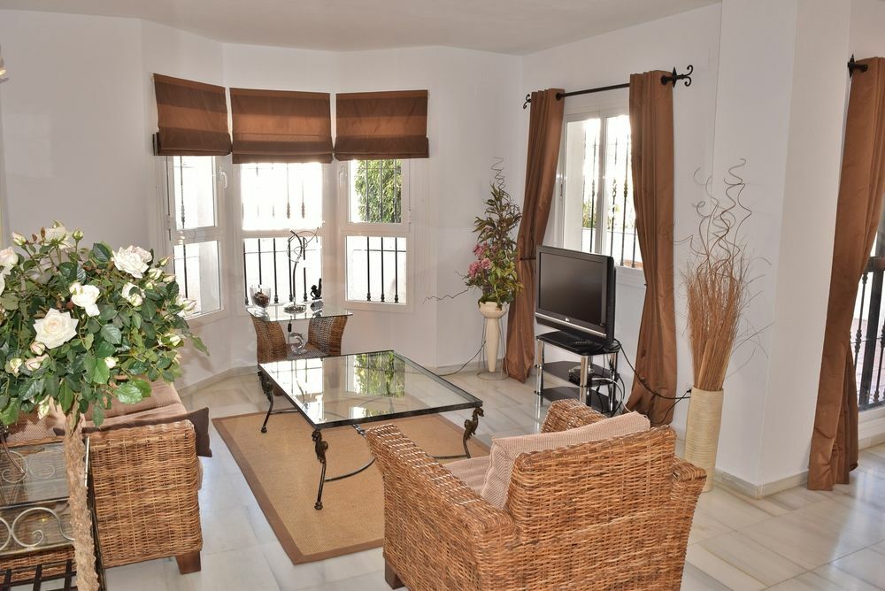 Apartamentos Y Casas Serinamar Marbella Эль-Анхель Экстерьер фото