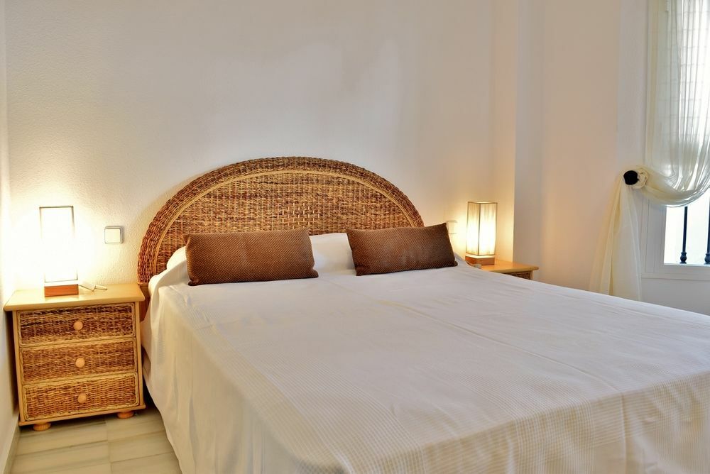 Apartamentos Y Casas Serinamar Marbella Эль-Анхель Экстерьер фото