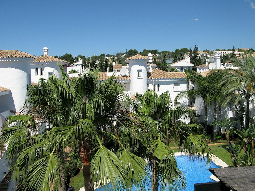 Apartamentos Y Casas Serinamar Marbella Эль-Анхель Экстерьер фото