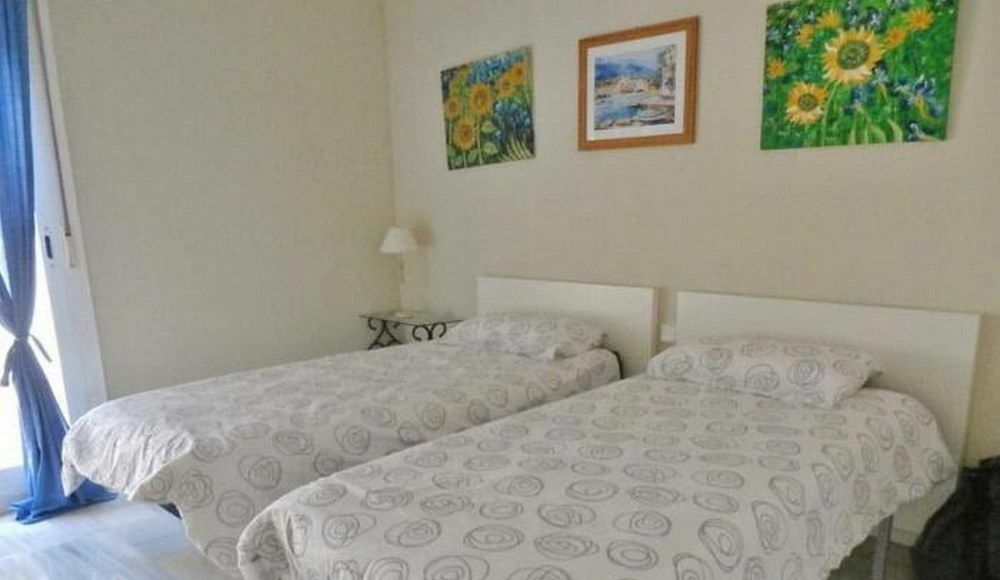 Apartamentos Y Casas Serinamar Marbella Эль-Анхель Экстерьер фото