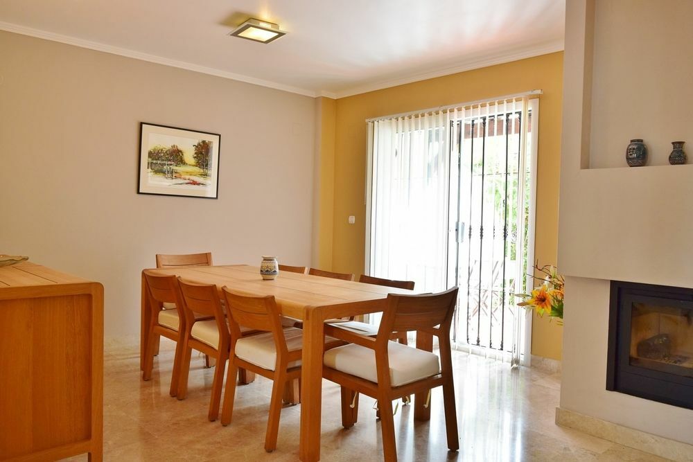 Apartamentos Y Casas Serinamar Marbella Эль-Анхель Экстерьер фото