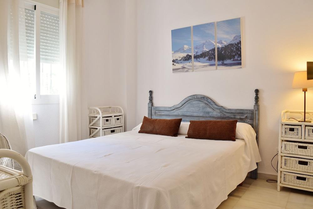 Apartamentos Y Casas Serinamar Marbella Эль-Анхель Экстерьер фото